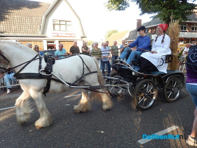 Het gaat knallen in Luttenberg - Foto: Willy