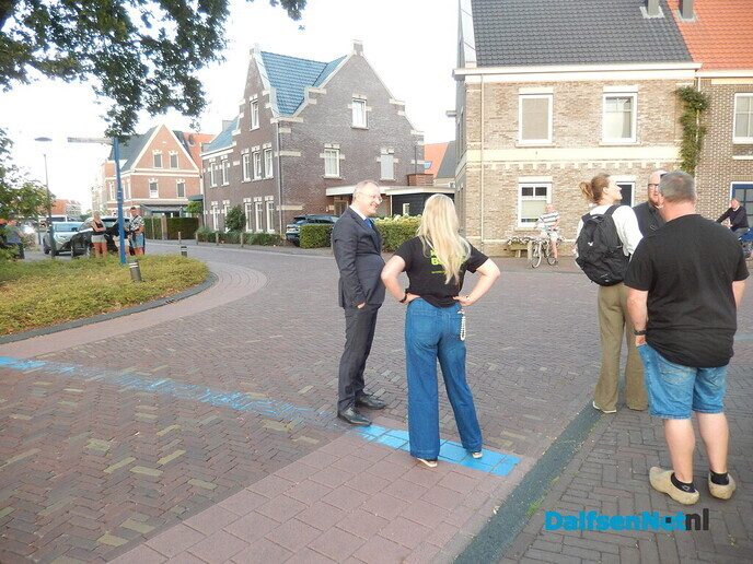 Evenemententerrein Dalfsen nog even goed gebruikt vanavond - Foto: Willy