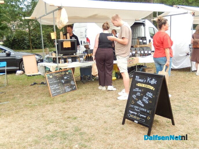 Fantastische Vilstermarkt vandaag: eindelijk weer heerlijk eropuit - Foto: Willy