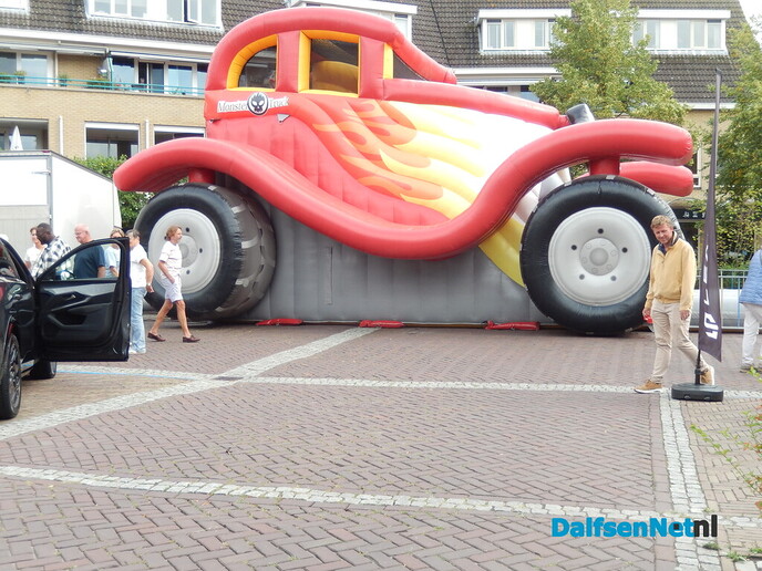 Ommer Bissingh sluit serie woensdagen af met ouderwetse gezelligheid - Foto: Willy