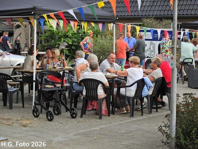 Oranjefeest Oudleusen dag 2.