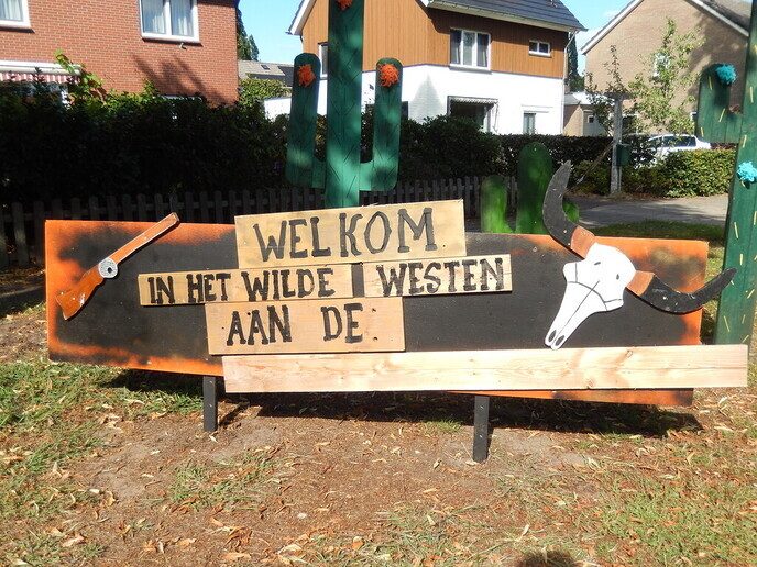 De nieuwste foto’s straatversiering Oudleusen