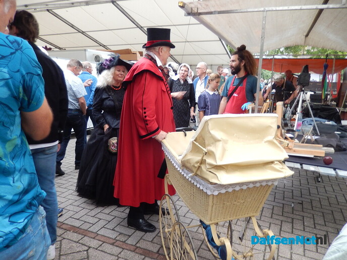 Raalter Oogstfeest barst van de gezelligheid: “Je krijgt er nooit genoeg van” - Foto: Willy