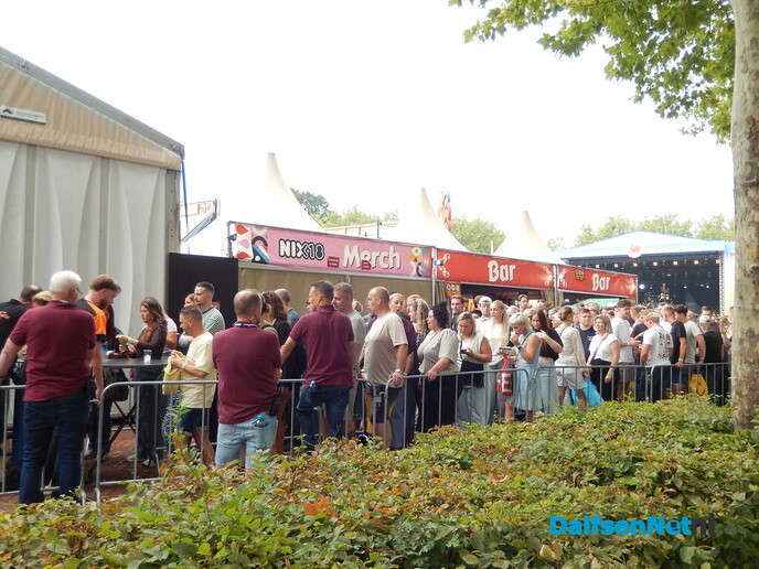 Raalter Oogstfeest barst van de gezelligheid: “Je krijgt er nooit genoeg van” - Foto: Willy