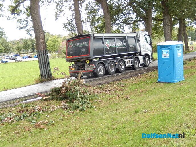 Werkzaamheden aan de Rechterensedijk officieel begonnen - Foto: Willy