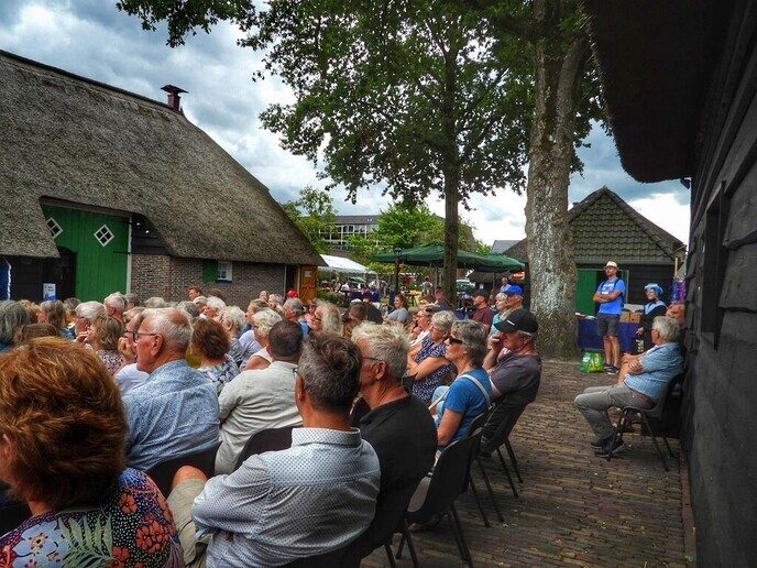 Klederdracht in Staphorst (deel 1) - Foto: Femmie Smink