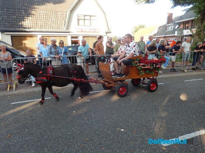 Het gaat knallen in Luttenberg - Foto: Willy