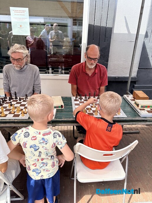 Schaken op de 4e en laatste Blauwe Bogen Dag - Foto: Ingezonden foto
