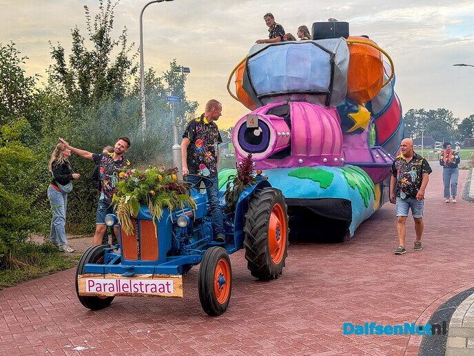 Foto’s Oranje optocht Oudleusen - Foto: Ruud Montagne