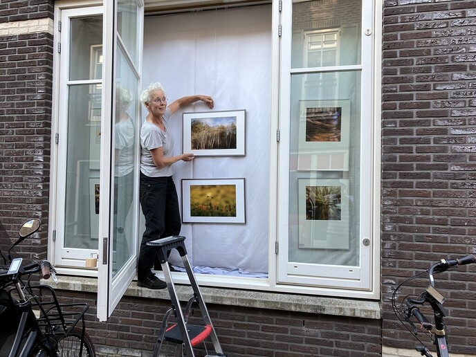 Nieuwe expositie in vitrines AH Dalfsen - Foto: Eigen geleverde foto