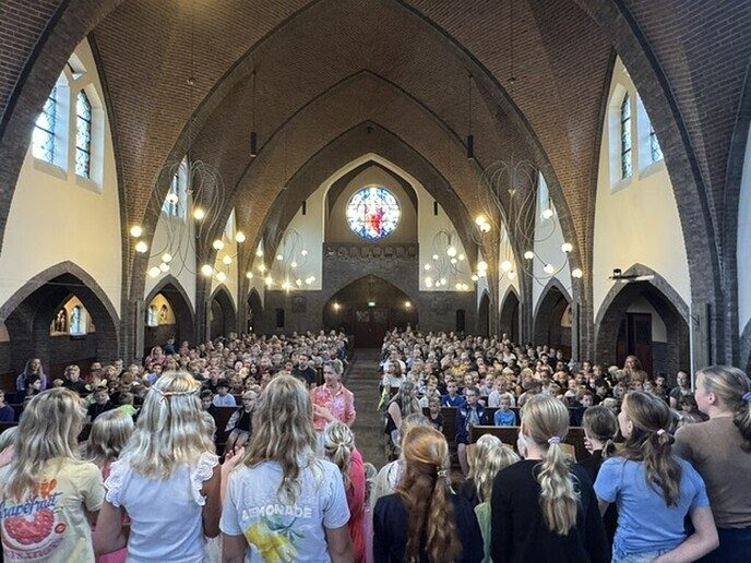 Een feestelijke start van het schooljaar bij de Polhaar - Foto: Ingezonden foto
