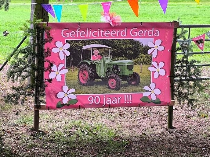 Tante Rikie 90 jaar - Foto: Ingezonden foto