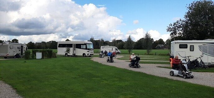 Laatste scootmobieltocht van dit jaar - Foto: Ingezonden foto