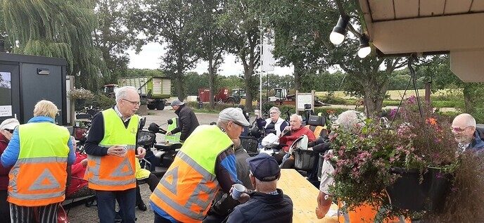 Laatste scootmobieltocht van dit jaar - Foto: Ingezonden foto