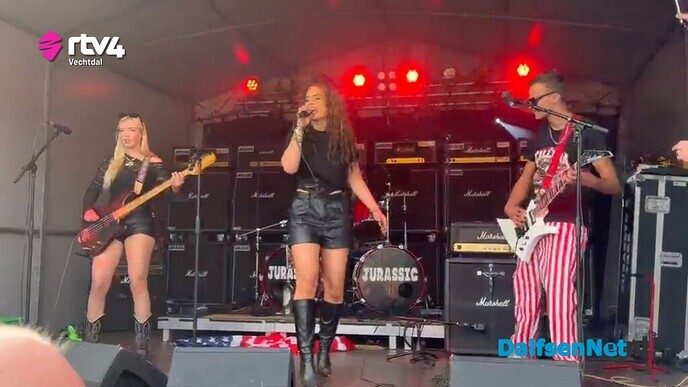 Amerikaanse dag met Rock muziek en veel voertuigen - Foto: Ingezonden foto