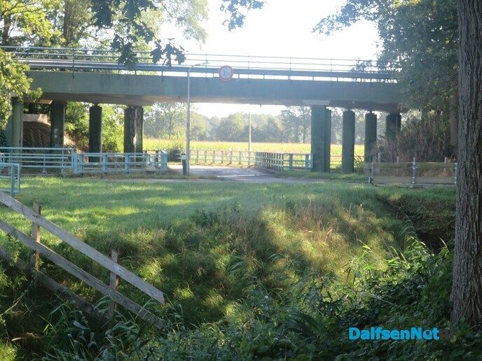 Vanmorgen weer een mooie wandeling voorbij Laag Zuthem - Foto: Wim