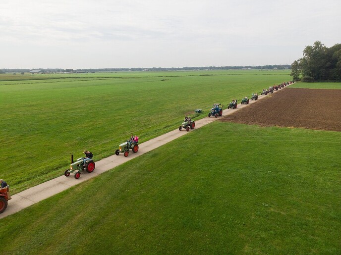 Trekker- en motortoertocht zaterdagmorgen in Wijthmen