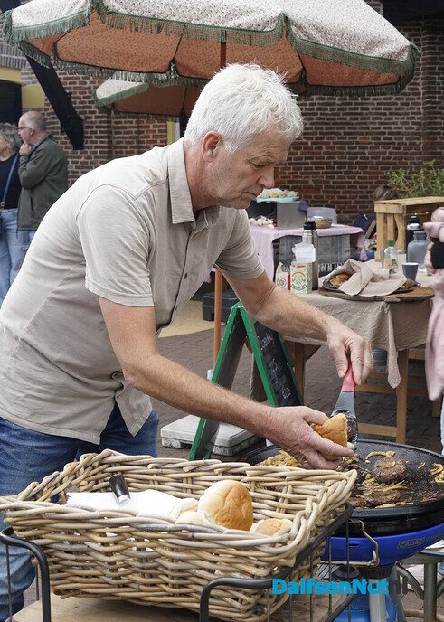 DalfsenNet was ook op streekmarkt Westermolen en bijNatuurboerderij Lindehoeve - Foto: Paul Scholten