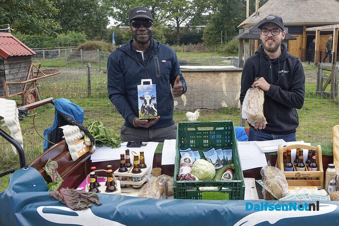 DalfsenNet was ook op streekmarkt Westermolen en bijNatuurboerderij Lindehoeve - Foto: Paul Scholten