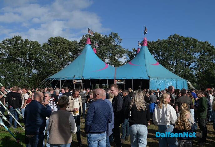 Kachel FM overtreft zichzelf opnieuw tijdens bomvolle zondag in Hoonhorst - Foto: Johan Bokma