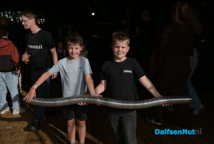 Kachel FM overtreft zichzelf opnieuw tijdens bomvolle zondag in Hoonhorst - Foto: Johan Bokma