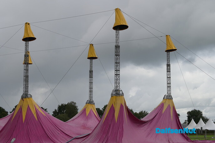De tent staat bijna: NORMAAL komt naar Dalfsen - Foto: Johan Bokma