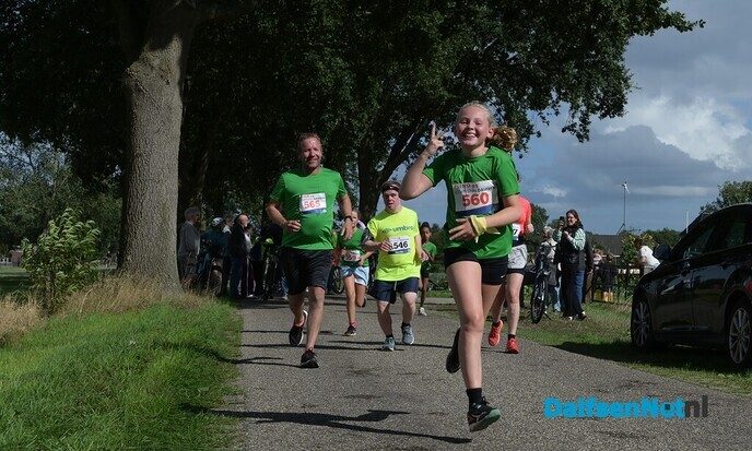 PLINQ Loopfestijn zorgt voor sportieve drukte in Dalfsen - Foto: Johan Bokma