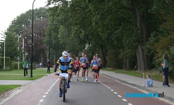 PLINQ Loopfestijn zorgt voor sportieve drukte in Dalfsen - Foto: Johan Bokma