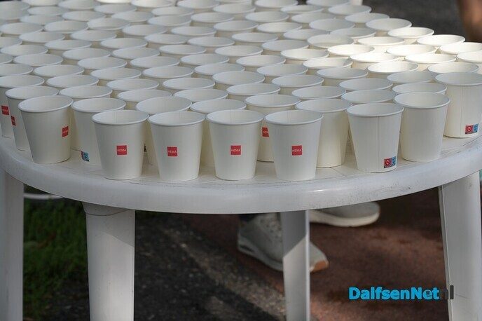 PLINQ Loopfestijn zorgt voor sportieve drukte in Dalfsen - Foto: Johan Bokma