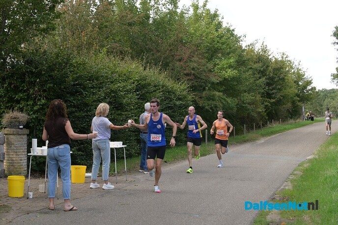 PLINQ Loopfestijn zorgt voor sportieve drukte in Dalfsen - Foto: Johan Bokma