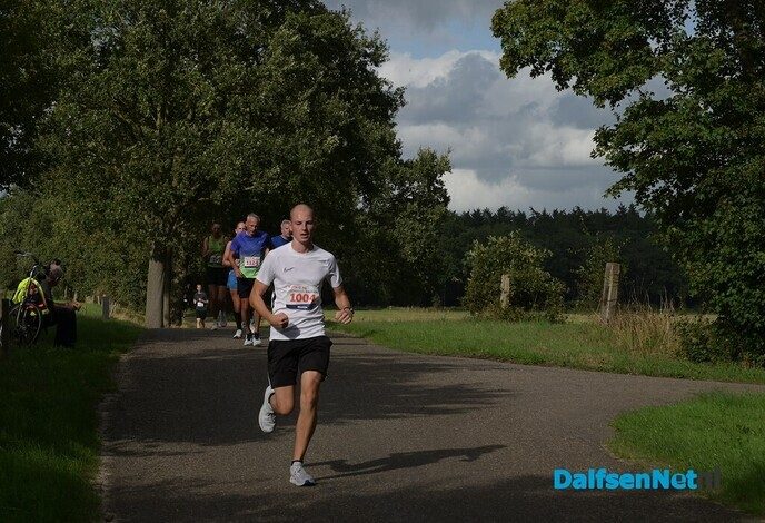 PLINQ Loopfestijn zorgt voor sportieve drukte in Dalfsen - Foto: Johan Bokma