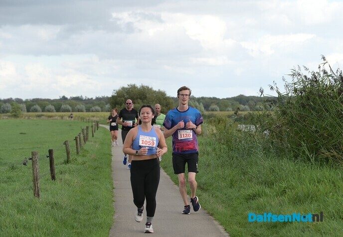 PLINQ Loopfestijn zorgt voor sportieve drukte in Dalfsen - Foto: Johan Bokma