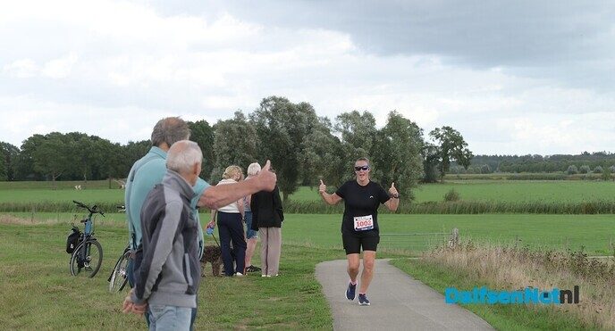 PLINQ Loopfestijn zorgt voor sportieve drukte in Dalfsen - Foto: Johan Bokma