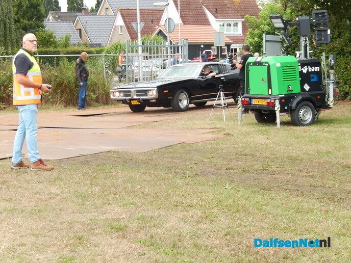 Nieuwleusen stroomt vol met oldtimers: een prachtige happening vol nostalgie - Foto: Willy