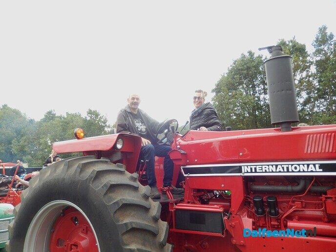 Een Schatting: Bijna honderd trekkers bij Grasspartytocht - Foto: Willy