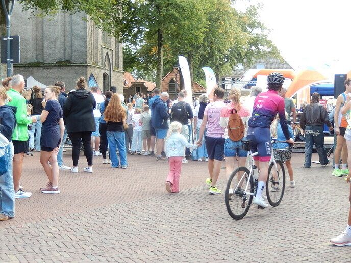 Loopfestijn Dalfsen - Foto: Ingezonden foto