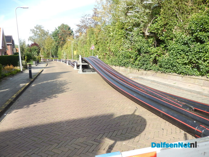 Pijpen, kabels en vooral veel geduld in Dalfsen