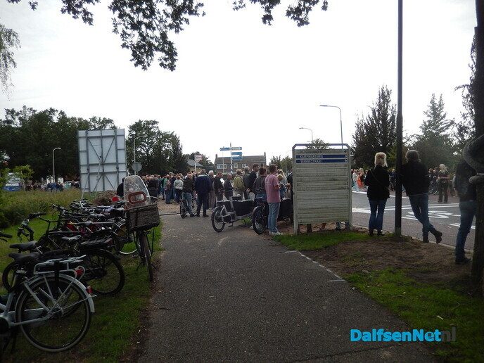 Geen strobreed in de weg - Foto: Willy