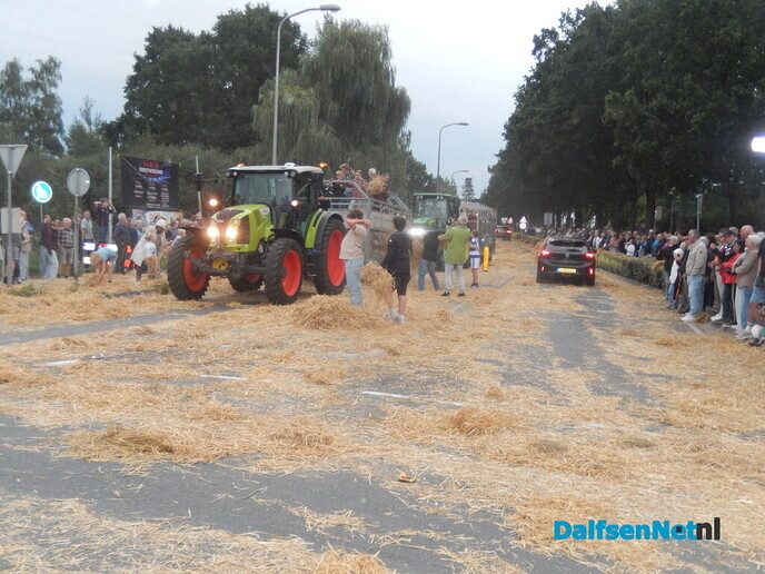 Geen strobreed in de weg - Foto: Willy