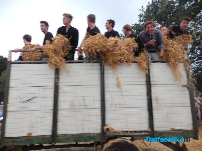 Geen strobreed in de weg - Foto: Willy