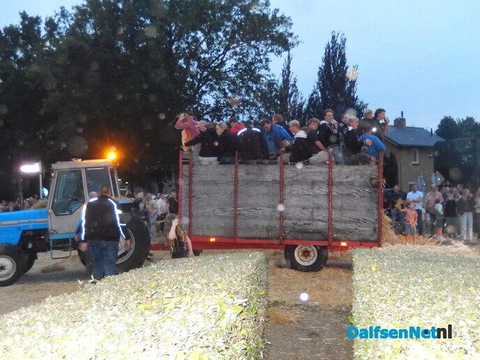 Geen strobreed in de weg - Foto: Willy