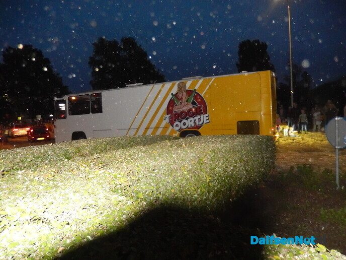 Geen strobreed in de weg - Foto: Willy