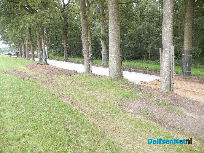 Rechterensedijk krijgt steeds meer vorm - Foto: Willy