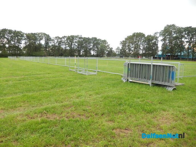 Opbouw Kachel FM vordert in hoog tempo - Foto: Willy