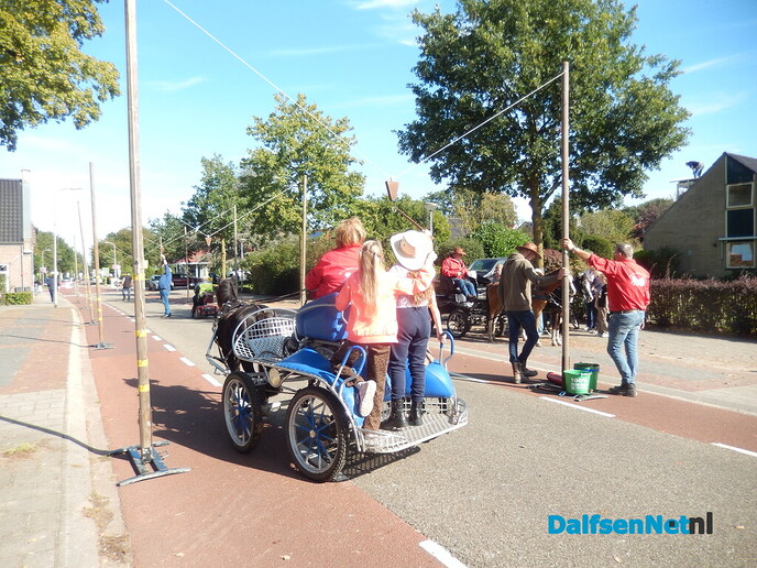 Pony- en paardenmarkt markt Heeten blijft leuk - Foto: Willy