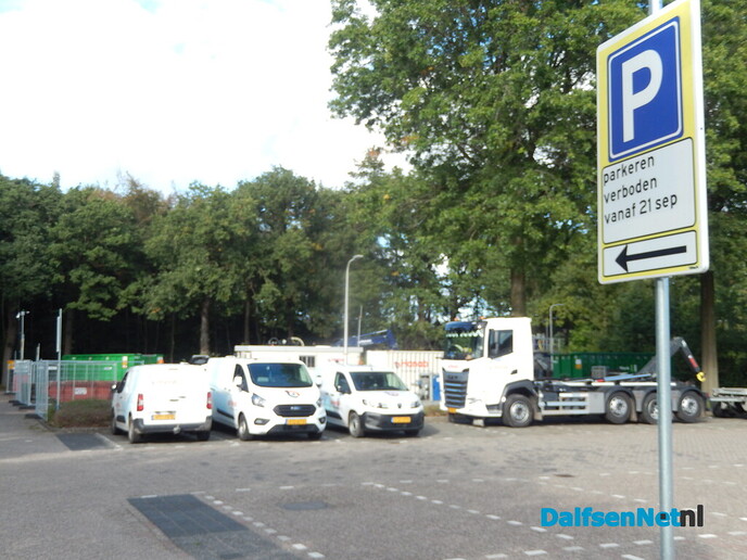 Er komt nog heel wat bij kijken voordat de kabels erin kunnen - Foto: Willy