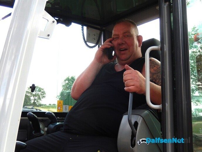 Van stroomkabel naar platte wagen: Timo’s droom komt uit - Foto: Willy