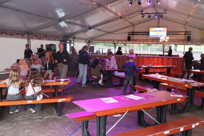 Teenageparty Nieuwleusen - Foto: Tygo Bovendorp