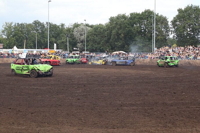 De autorodeo Nieuwleusen: een groot succes - Foto: Tygo Bovendorp