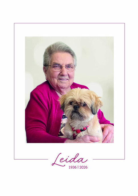 Overlijdensbericht Leida Scholten - Hoes